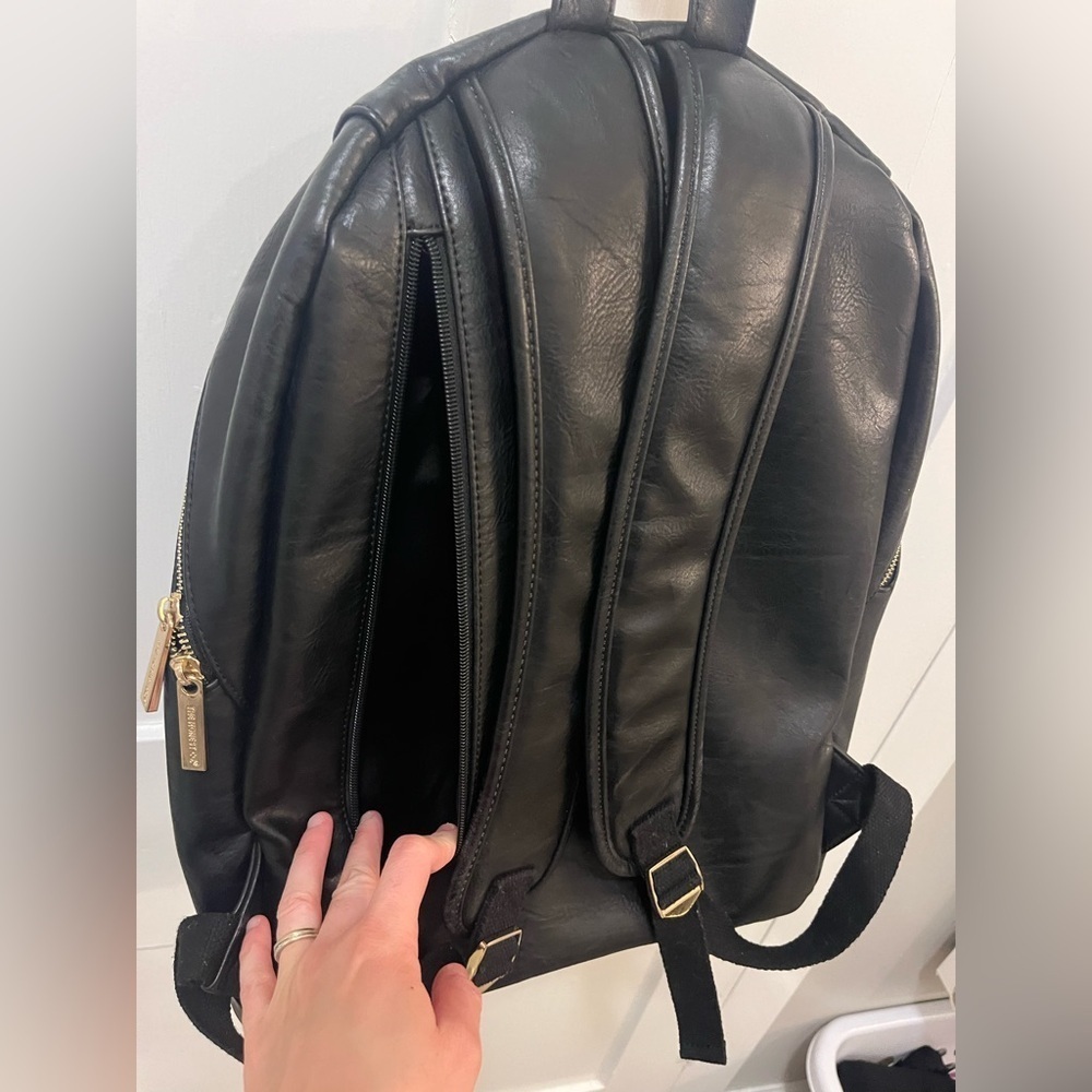 The Honest Company City Backpack, 5 lb, Black - Picture 10 of 11